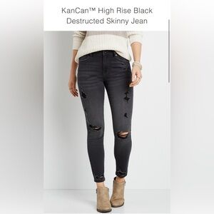 Kancan black distressed skinny jean size 28